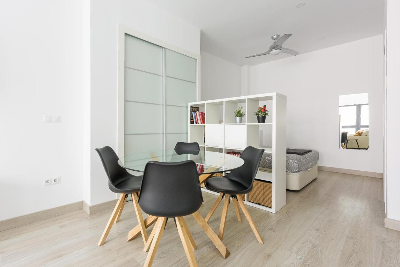Appartement Charming Loft A à Málaga Extérieur photo